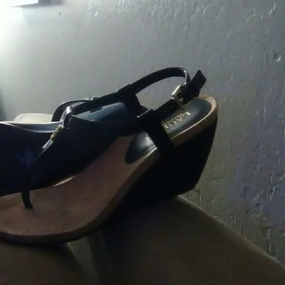Sandals - Picture 2 of 2